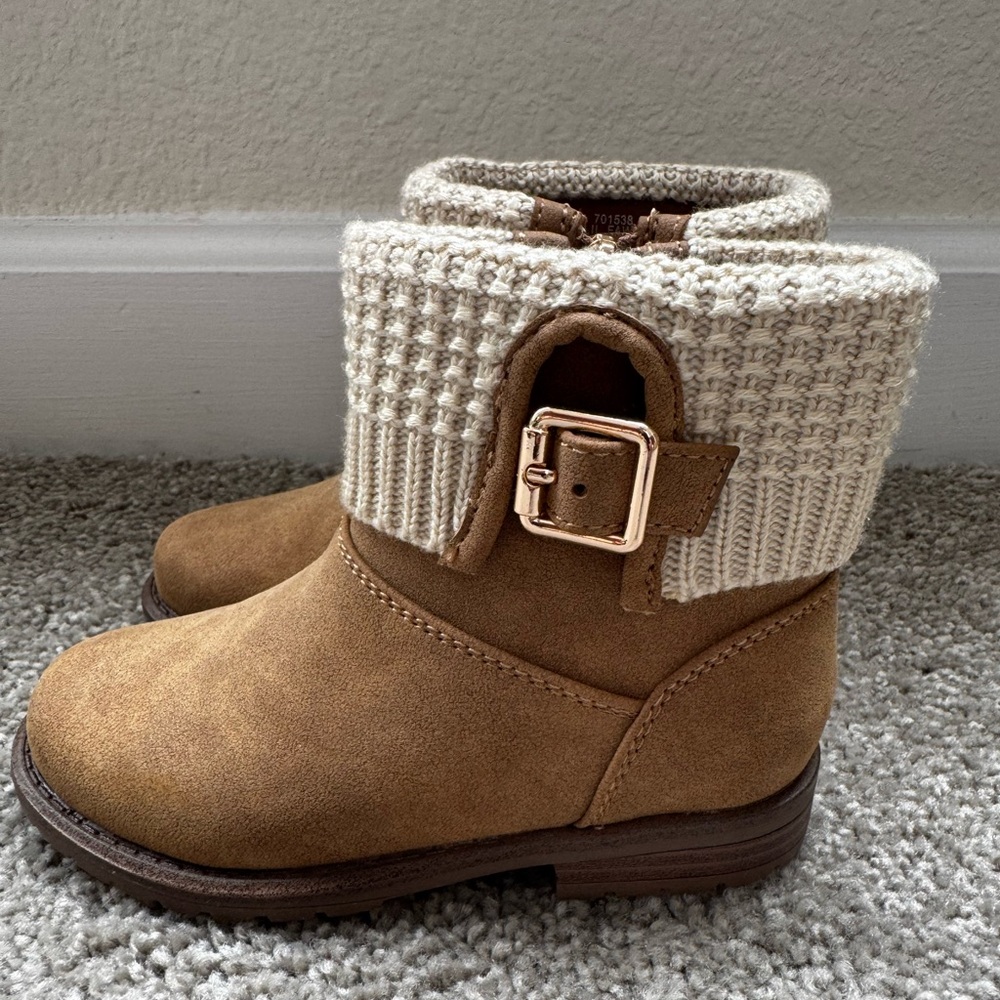GIRLS TODDLER-LITTLE KID LIL FAWN ANKLE BOOT. Size 9. New.